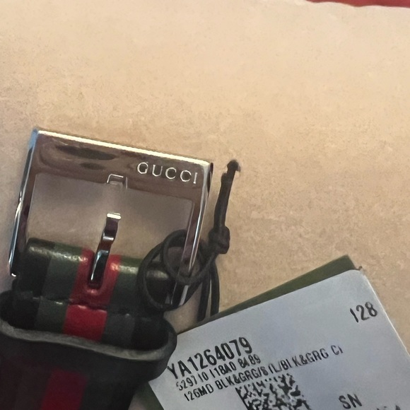 NIB✨ GUCCI LUXURY WATCH ✨
G-TIMELESS WATCH, 38MM Tourneau Unisex - Picture 10 of 16